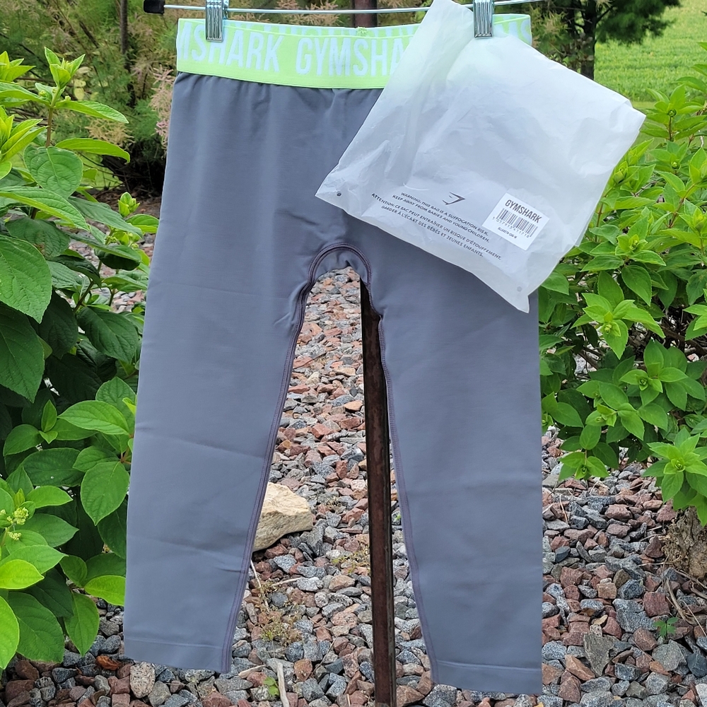 GYMSHARK charcoal gray green band seamless cropped leggings size Medium